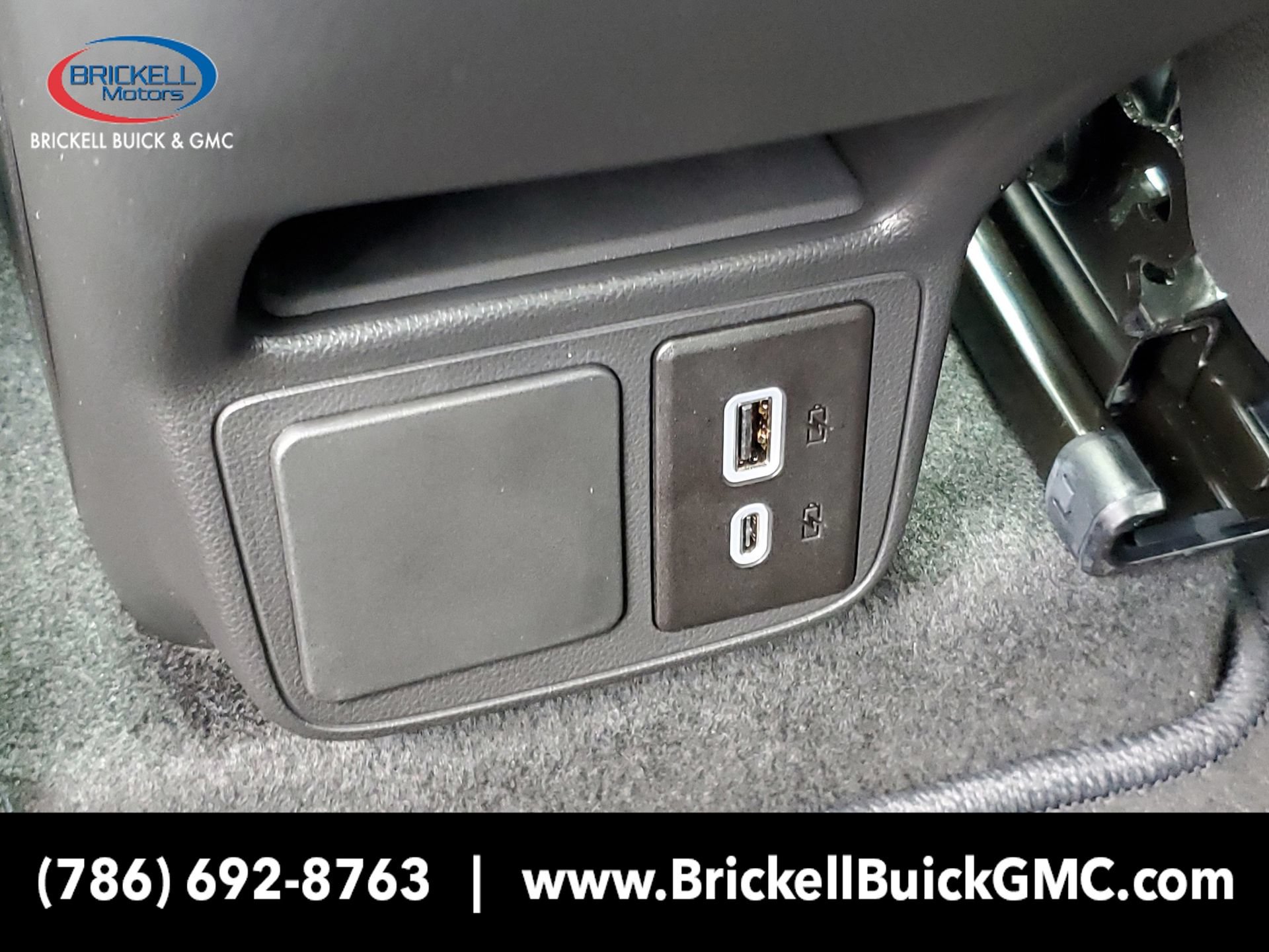 New 2026 Buick Encore GX Sport Touring w/ Advanced Technology Package FWD image 13