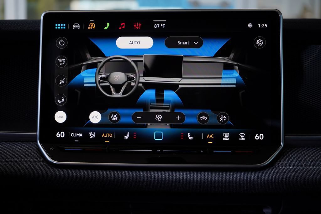 New 2026 Volkswagen Tiguan S FWD image 27