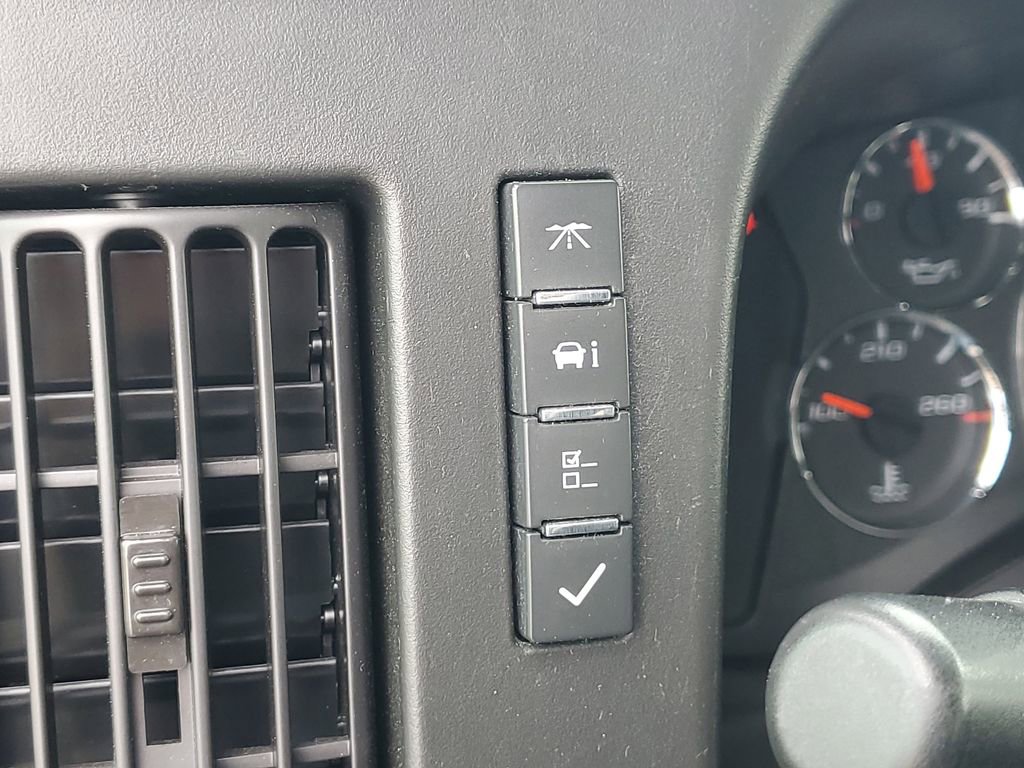 Used 2020 GMC Savana 2500 w/ Driver Convenience Package image 17