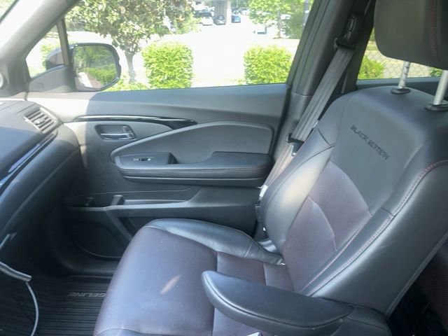 Used 2023 Honda Ridgeline Black Edition image 13