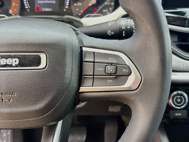Used 2022 Jeep Compass Latitude AWD/4WD image 31