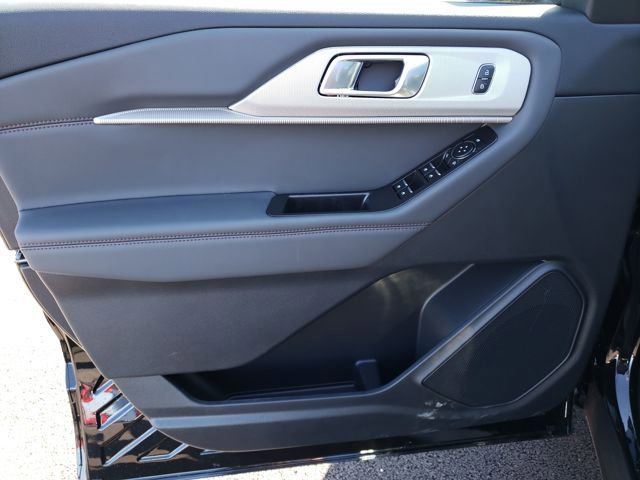 New 2026 Ford Explorer Active w/ Active Comfort Package image 19