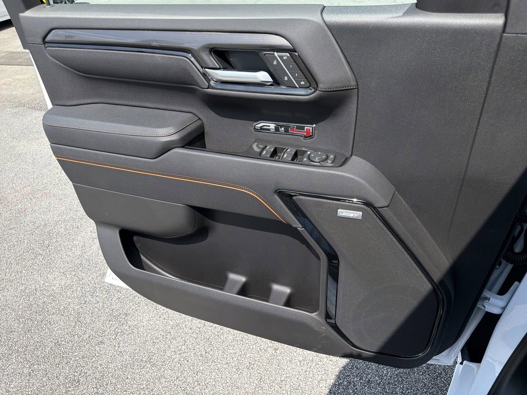 New 2026 GMC Sierra 1500 AT4 w/ Technology Package image 14