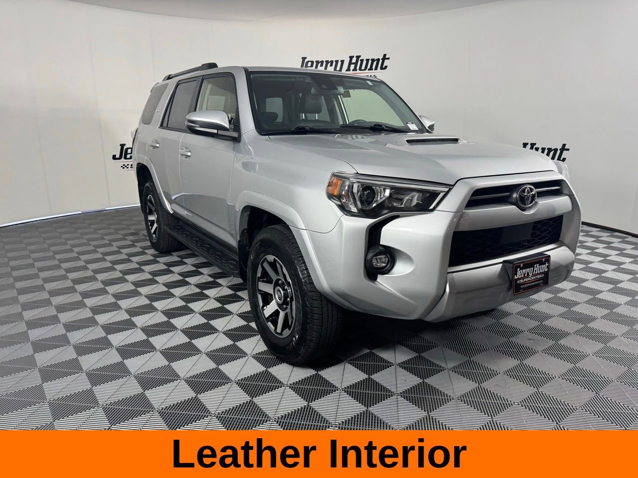 Used 2024 Toyota 4Runner TRD Off-Road Premium image 5