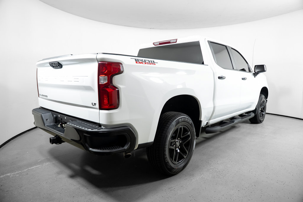 Used 2023 Chevrolet Silverado 1500 LT Trail Boss w/ Protection Package AWD/4WD image 8