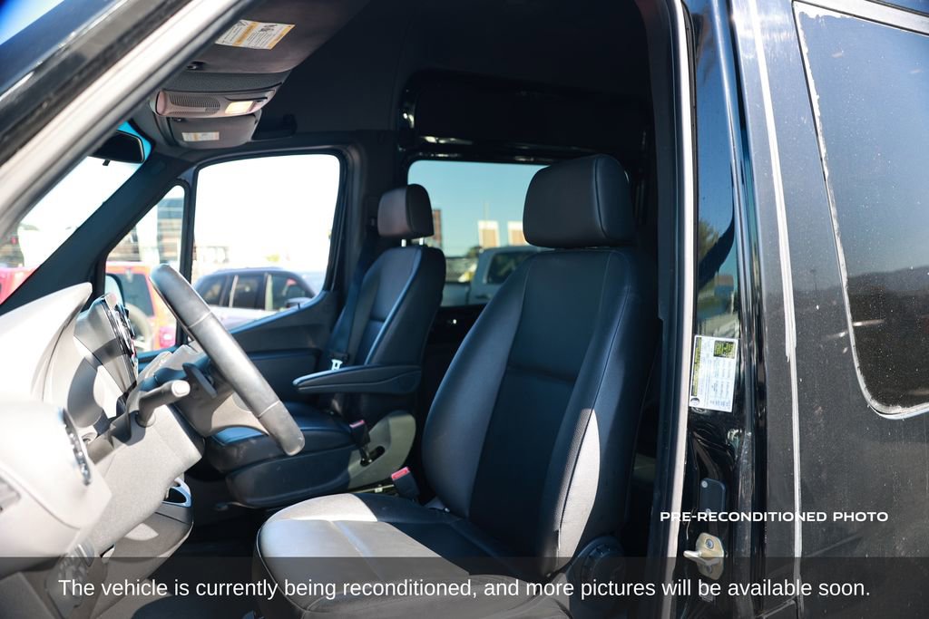 Used 2020 Mercedes-Benz Sprinter 2500 w/ Premium Plus Package image 11