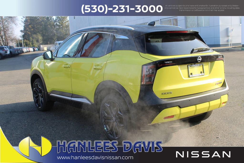 New 2026 Nissan Kicks SR w/ SR Premium Package image 9