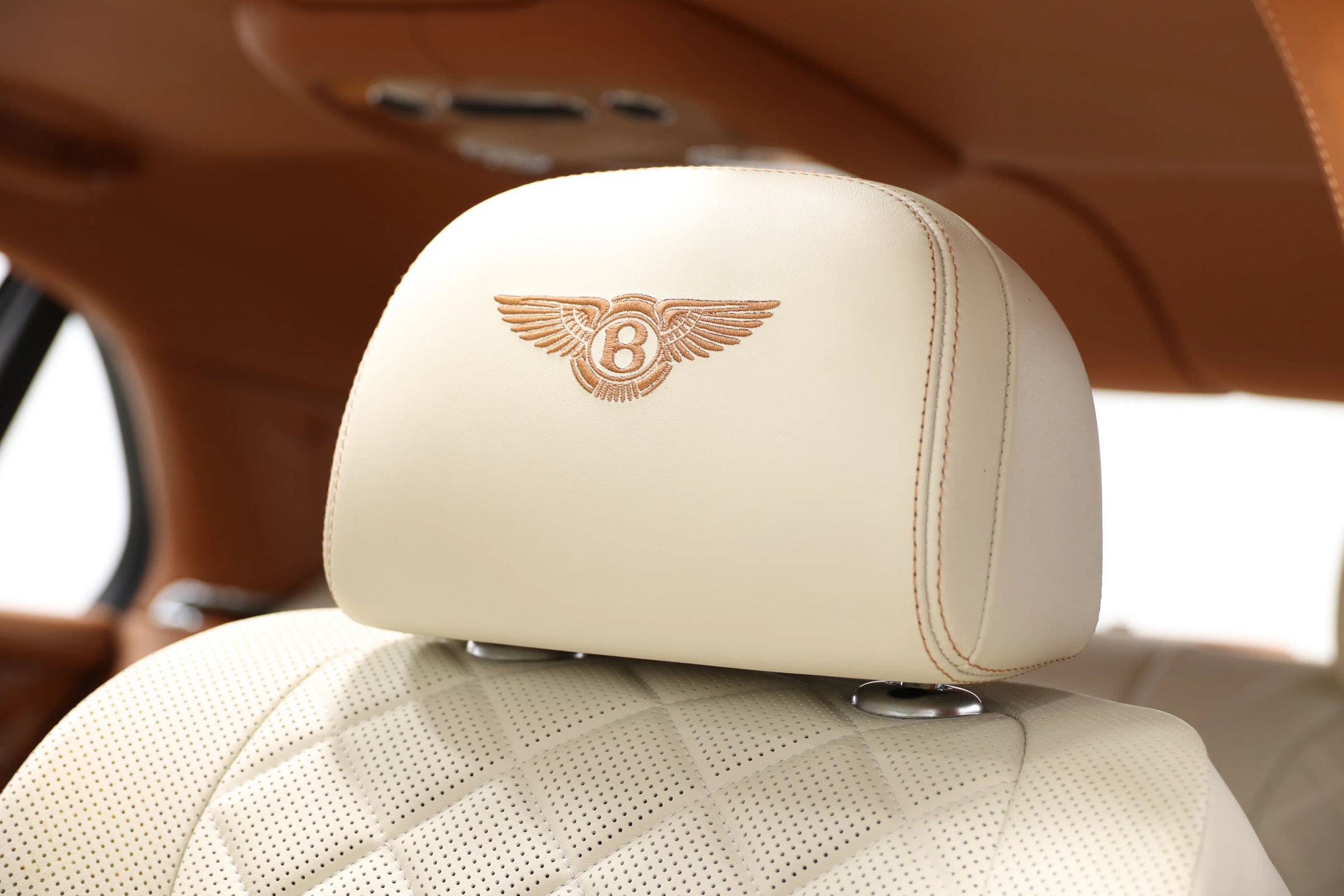 Used 2018 Bentley Flying Spur V8 AWD/4WD image 19