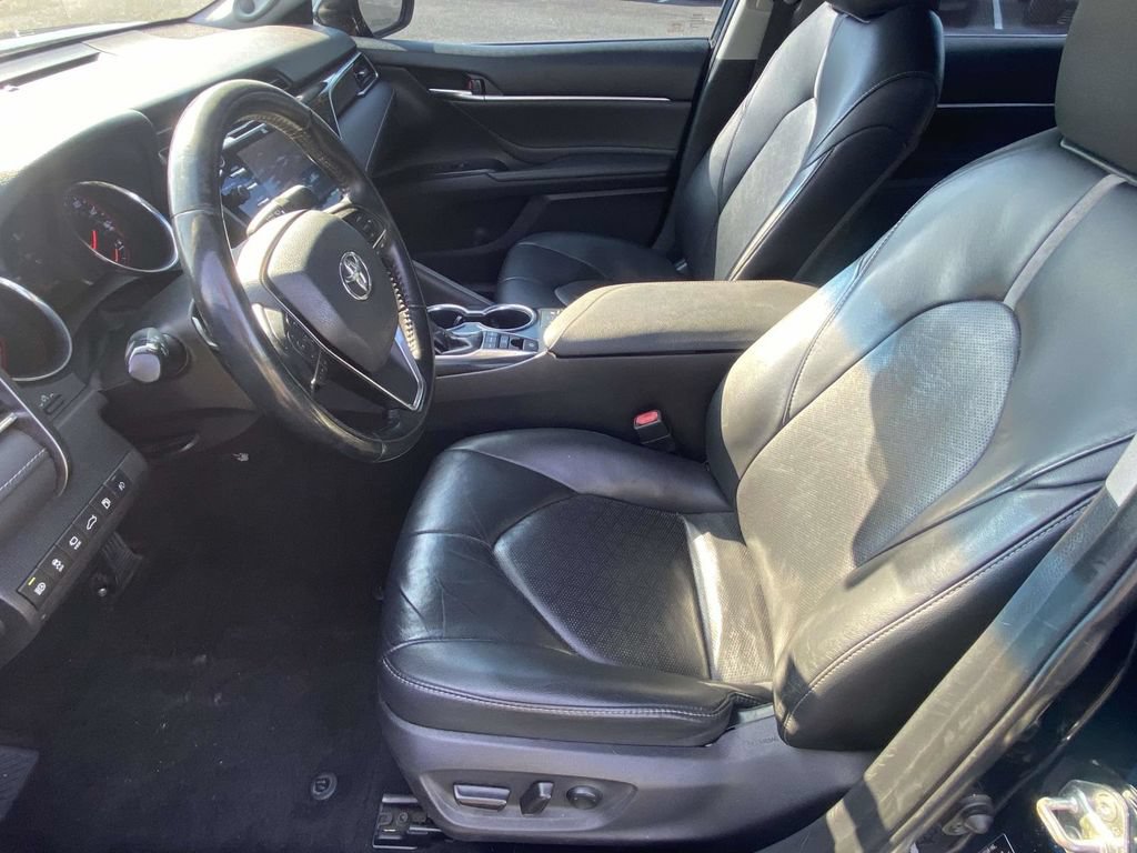 Used 2018 Toyota Camry XSE w/ Audio Package FWD image 15