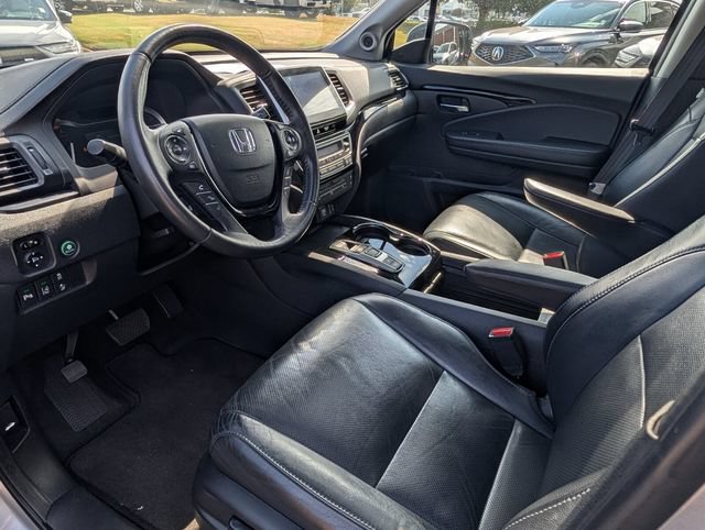 Used 2017 Honda Pilot Elite image 13