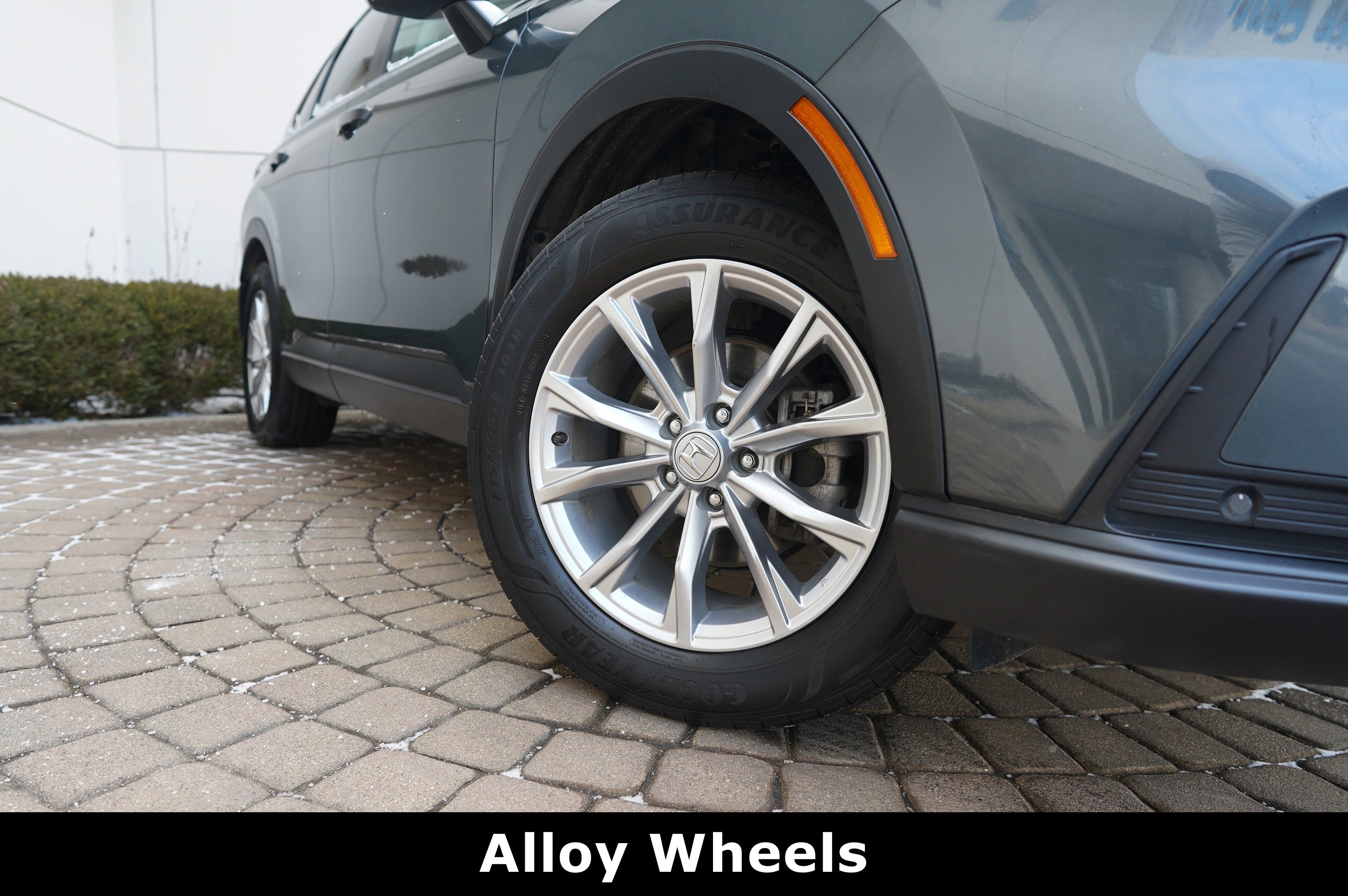 Used 2023 Honda CR-V EX-L image 17