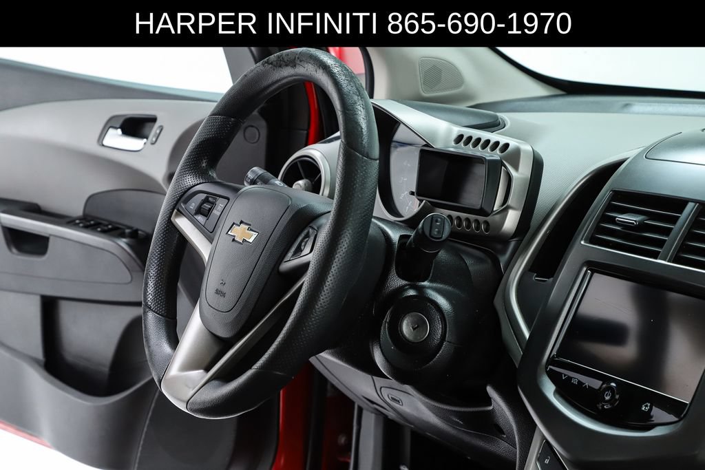 Used 2014 Chevrolet Sonic LT w/ Fun and Sun Package FWD image 34