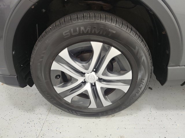 Used 2018 Toyota RAV4 LE w/ All Weather Liner Package AWD/4WD image 9