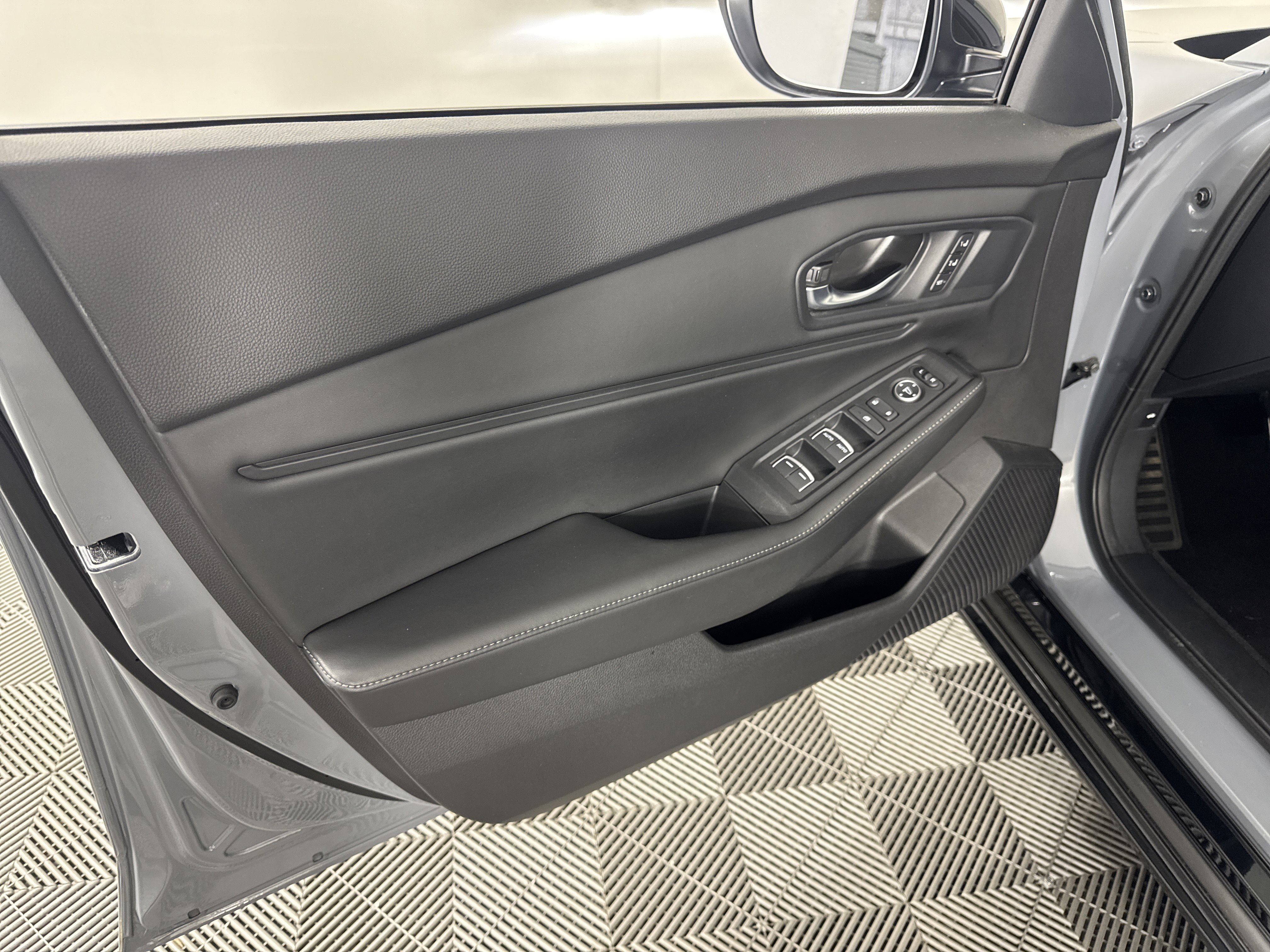 Certified 2023 Honda Accord Sport image 14