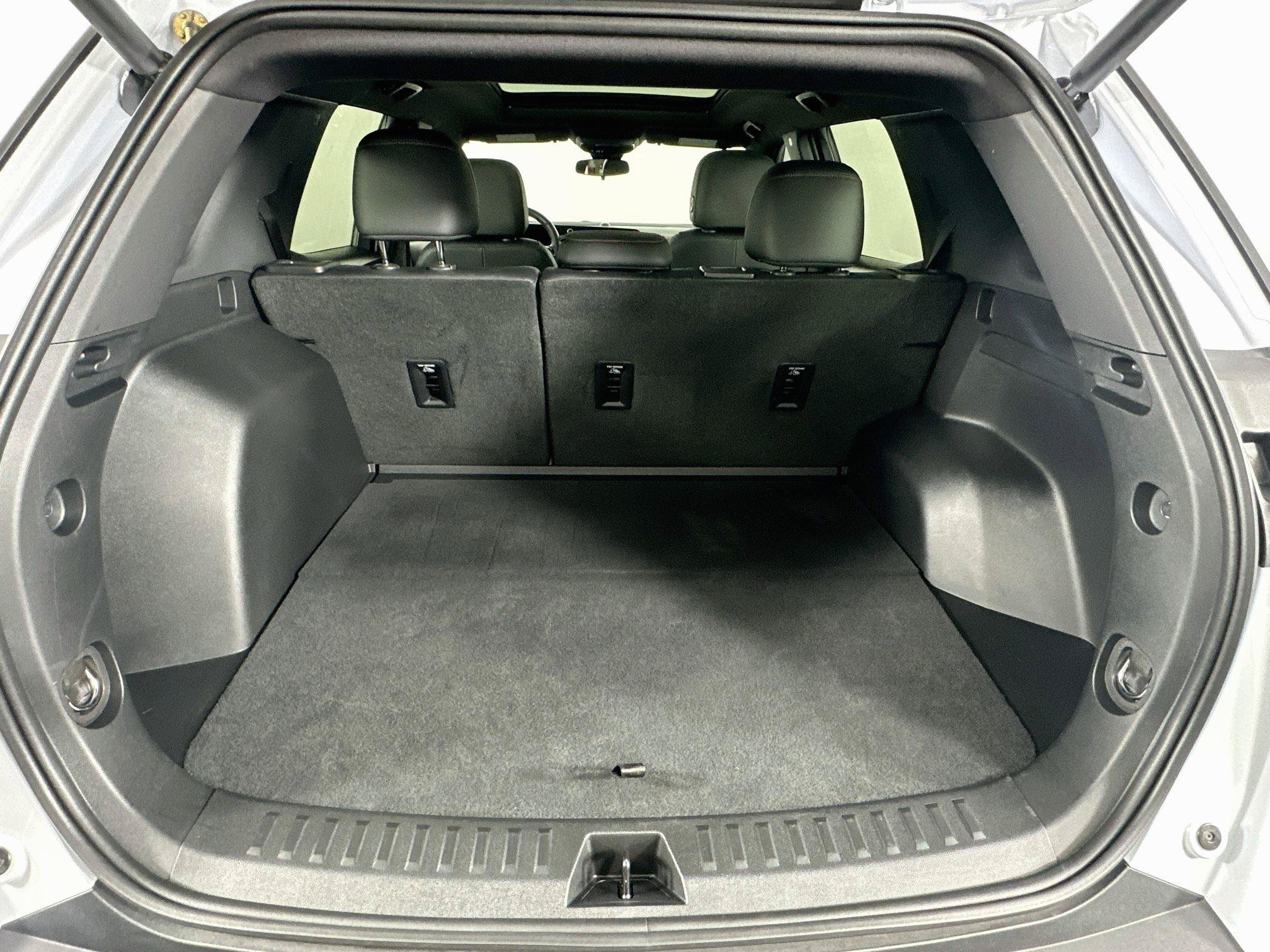 Used 2026 Chevrolet Equinox RS w/ Convenience Package III FWD image 30