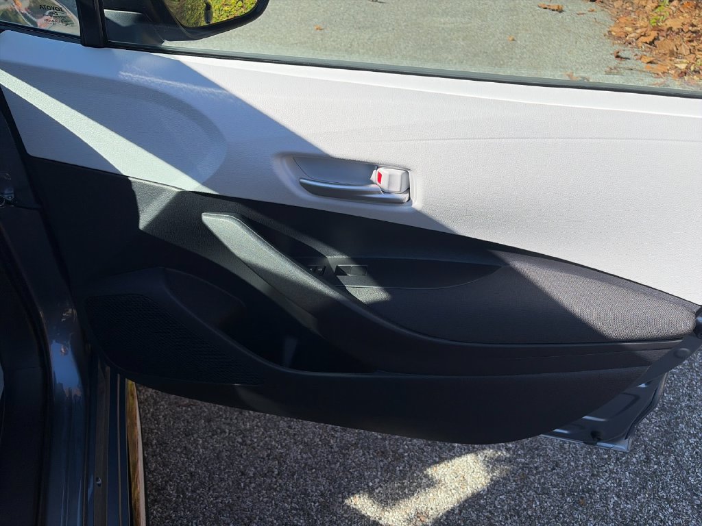 New 2027 Toyota Corolla SE FWD image 18