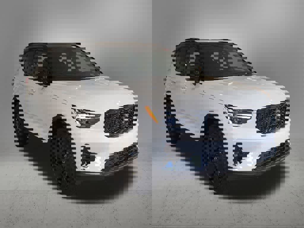 New 2026 Volvo XC40 B5 Ultra w/ Protection Package Premier image 8