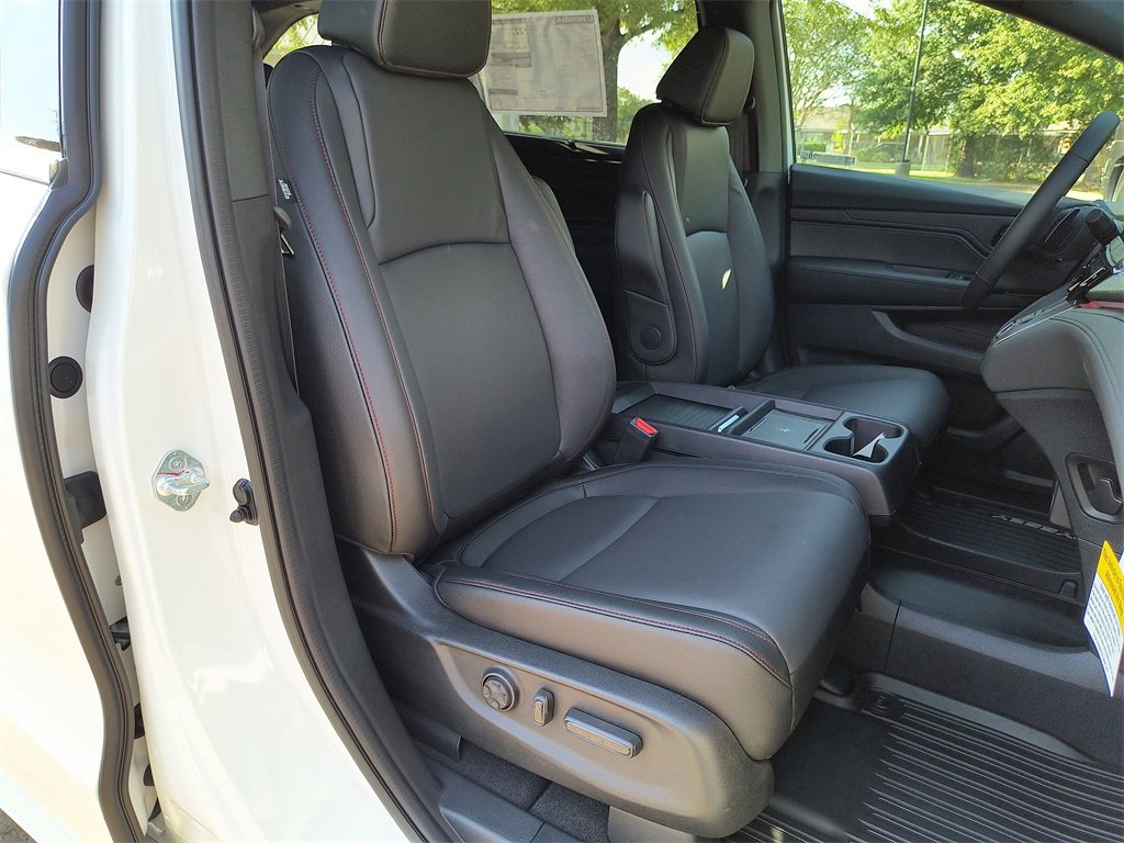 New 2026 Honda Odyssey Sport-L image 13