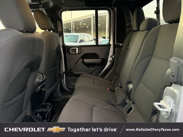 Used 2021 Jeep Gladiator Sport AWD/4WD image 30