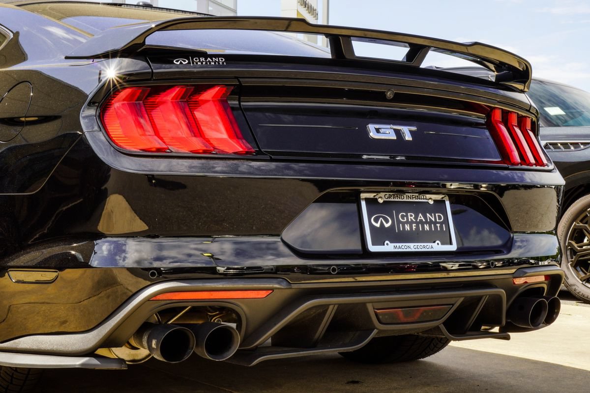 Used 2019 Ford Mustang GT Premium w/ GT Performance Package RWD image 13