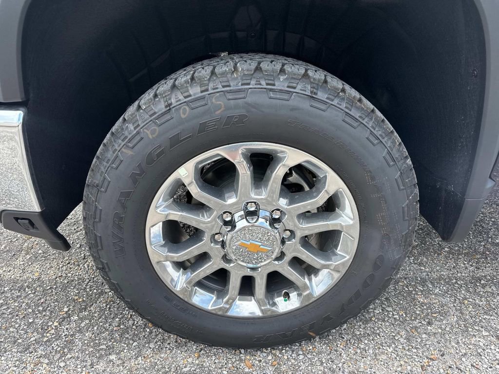New 2025 Chevrolet Silverado 2500 LTZ w/ LTZ Plus Package image 4
