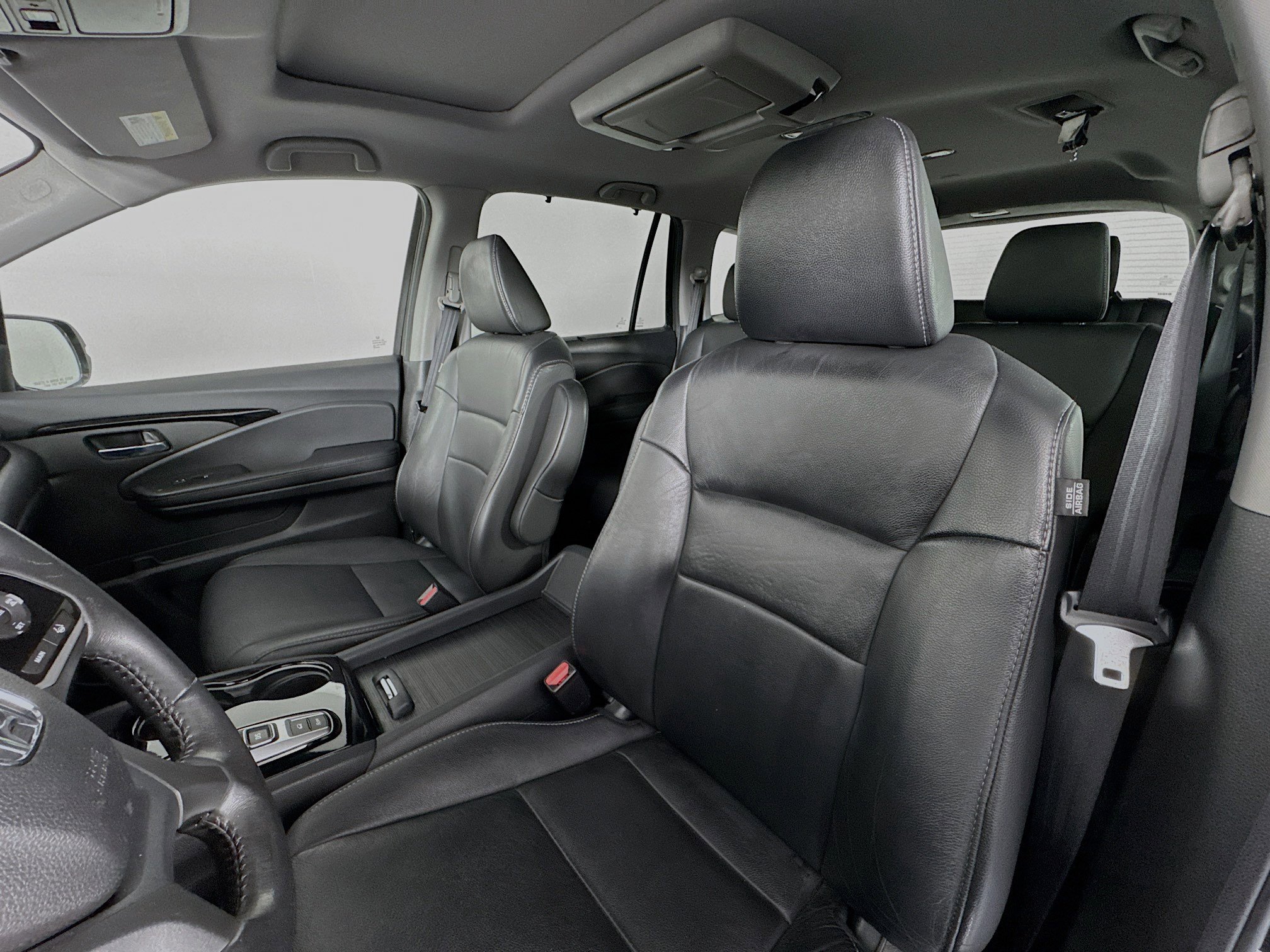 Certified 2020 Honda Pilot Touring image 21