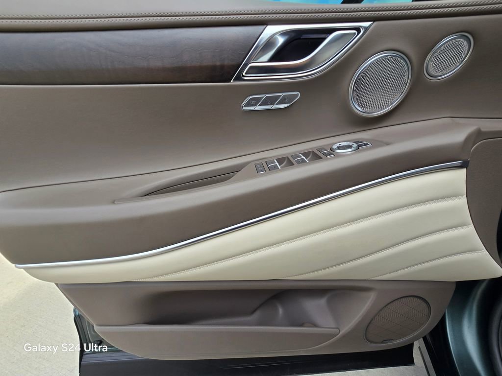 Used 2024 Genesis GV80 3.5T Prestige Signature AWD/4WD image 13