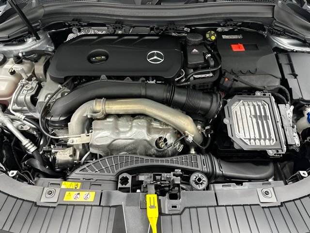 Certified 2026 Mercedes-Benz GLA 250 4MATIC image 9