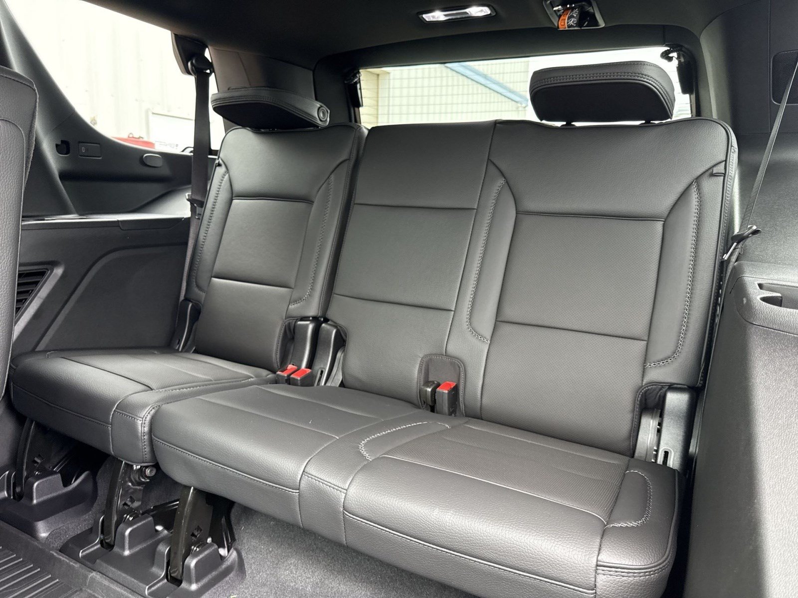 New 2026 GMC Yukon Denali w/ Sun & Power Step Package AWD/4WD image 19