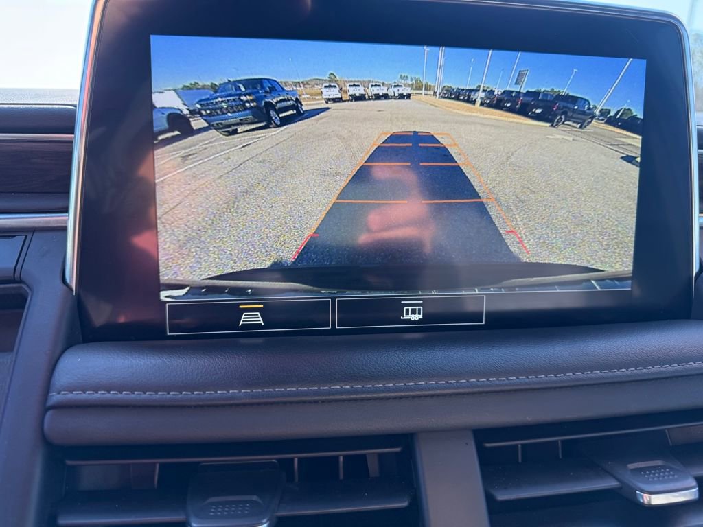 Used 2021 Chevrolet Tahoe Z71 w/ Rear Media and Nav Package image 28