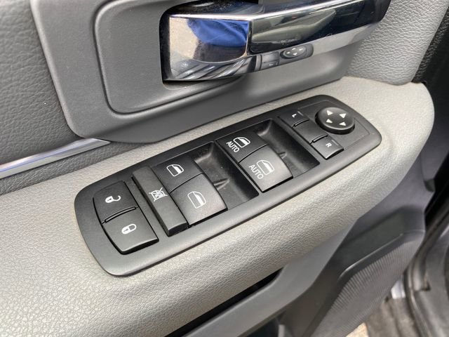 Used 2017 RAM 1500 Outdoorsman image 17