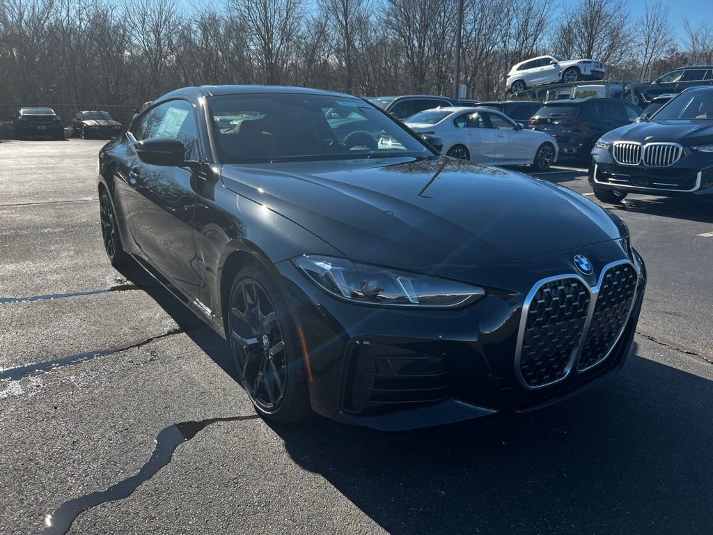 New 2026 BMW 430i Coupe w/ M Sport Package image 3