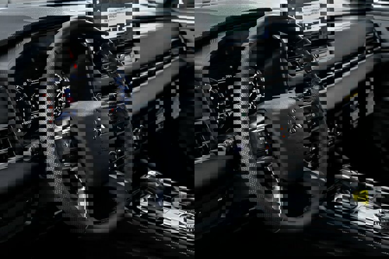 New 2025 Mitsubishi Outlander AWD image 17