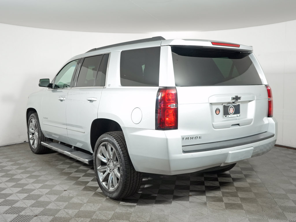 Used 2019 Chevrolet Tahoe LT w/ Luxury Package AWD/4WD image 3