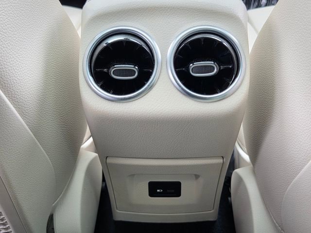 Used 2021 Mercedes-Benz CLA 250 image 13