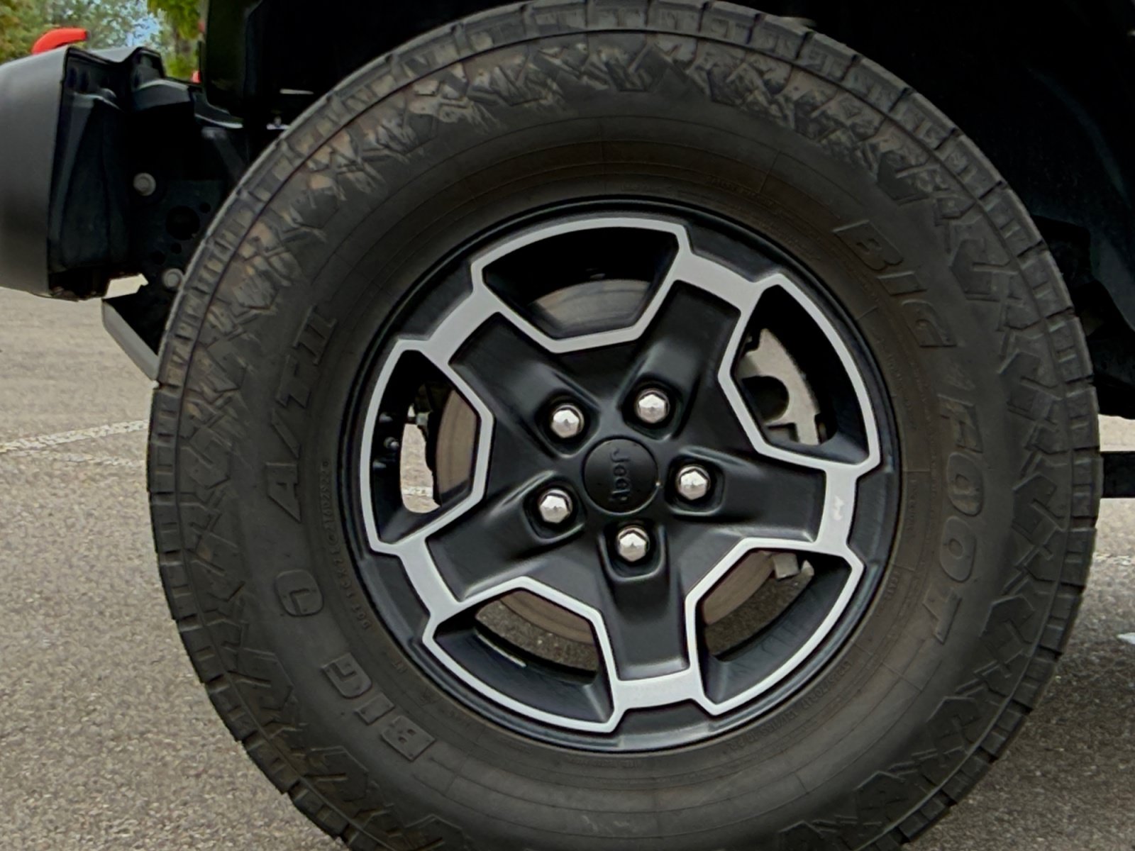 Used 2021 Jeep Gladiator Mojave AWD/4WD image 11
