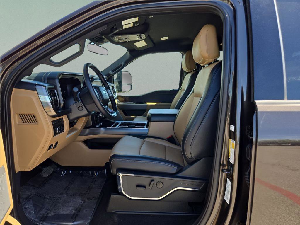 Used 2024 Ford F250 Lariat w/ Lariat Ultimate Package image 23