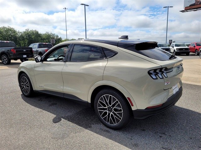 New 2025 Ford Mustang Mach-E Premium image 8