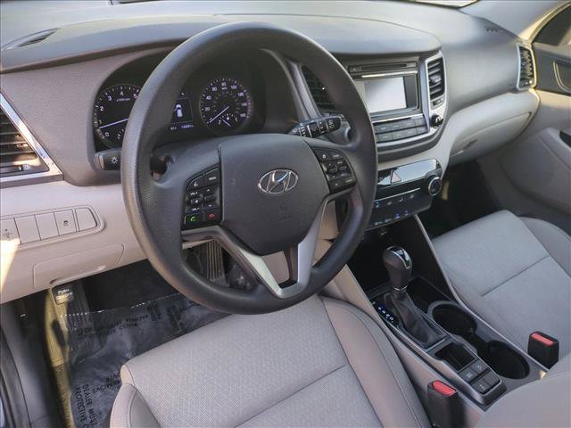 Used 2016 Hyundai Tucson SE w/ Option Group 02 AWD/4WD image 10