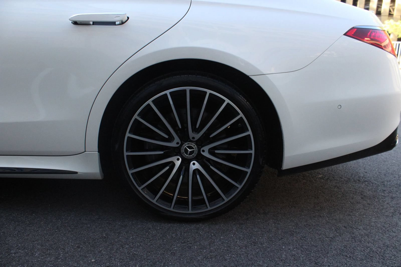Used 2022 Mercedes-Benz S 580 4MATIC Sedan image 11