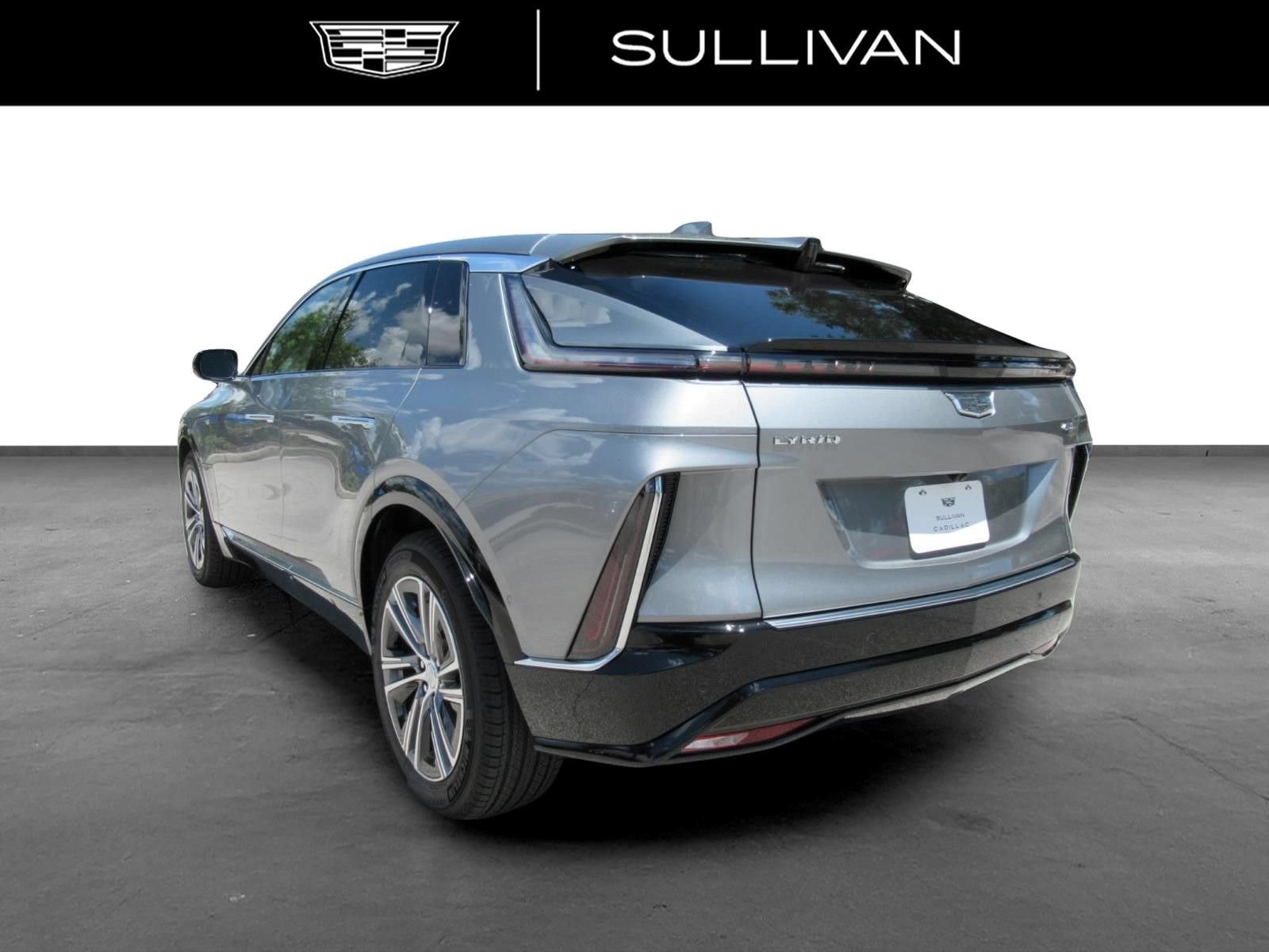 New 2026 Cadillac Lyriq Luxury RWD image 4