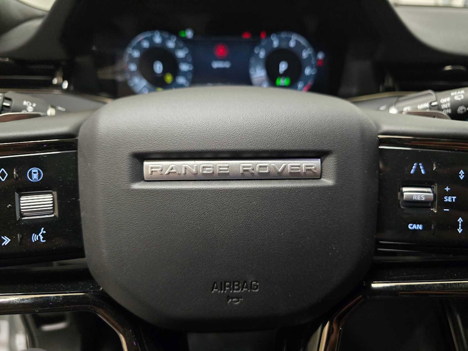 New 2026 Land Rover Range Rover Evoque S AWD/4WD image 24