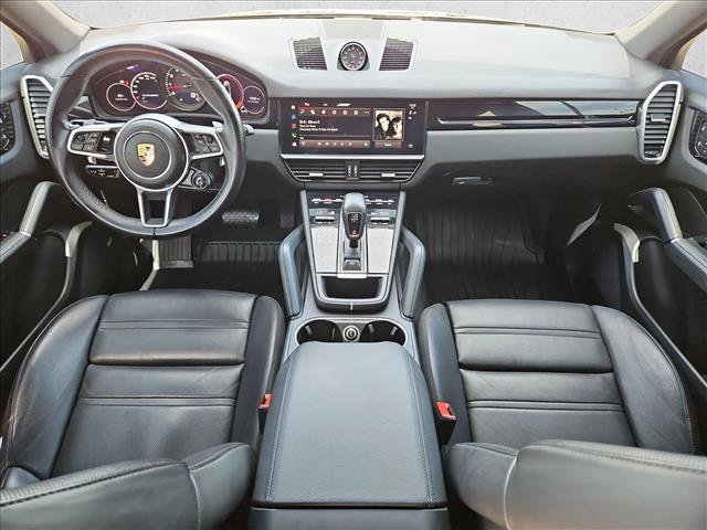 Used 2022 Porsche Cayenne Coupe AWD/4WD image 19