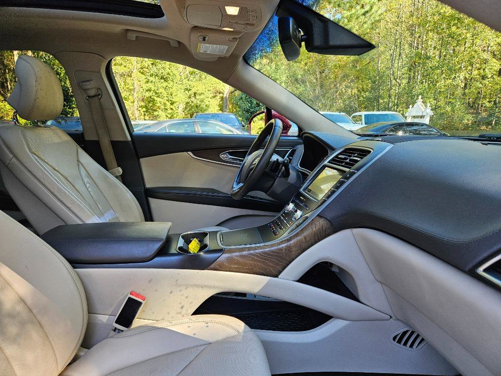 Used 2016 Lincoln MKX Reserve w/ Technology Package AWD/4WD image 46