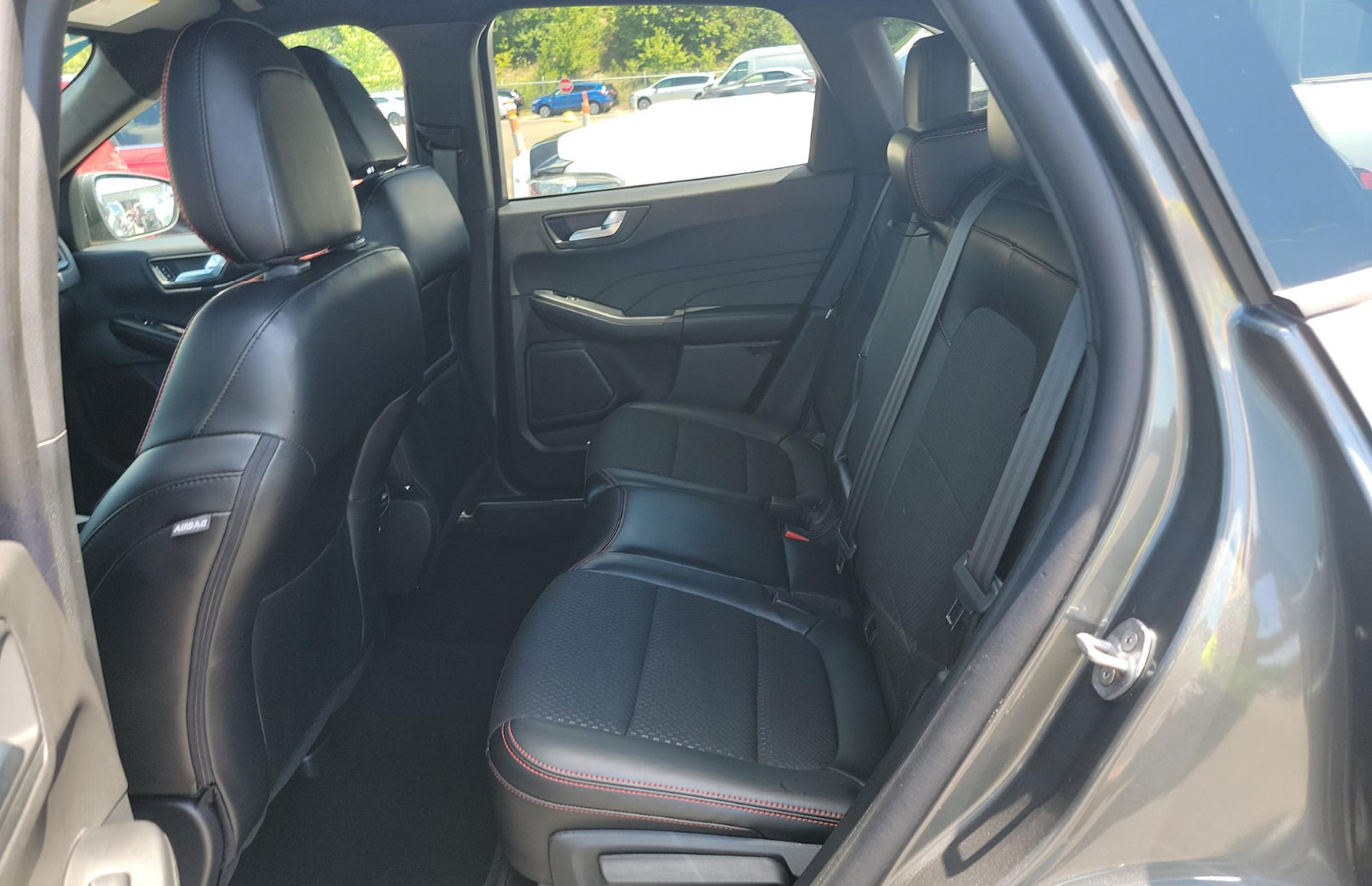 Used 2025 Ford Escape ST-Line w/ Equipment Group 301A FWD image 13