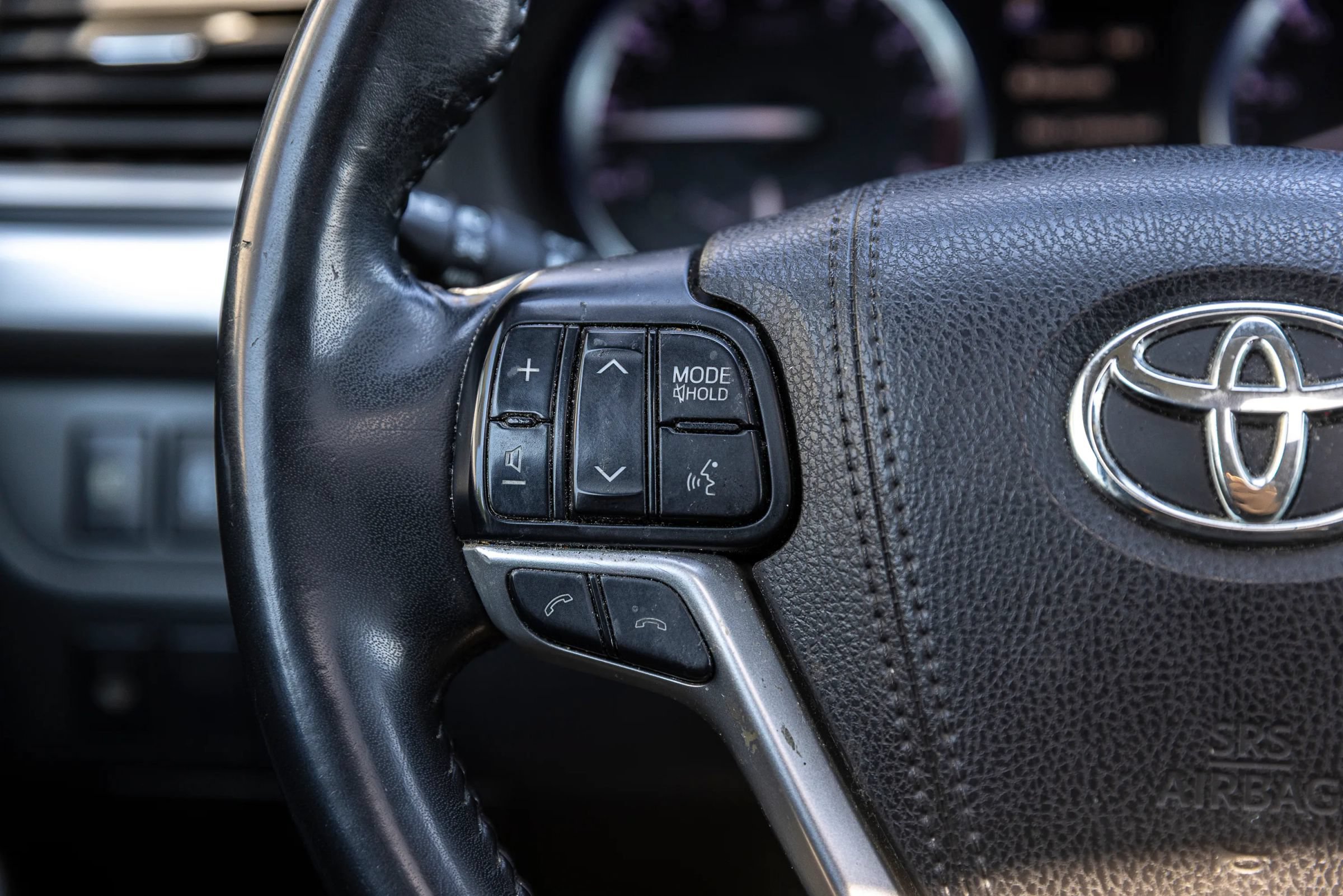 Used 2018 Toyota Highlander XLE FWD image 35