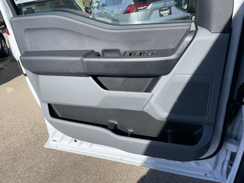 New 2026 Ford F250 XL w/ XL Chrome Package image 52