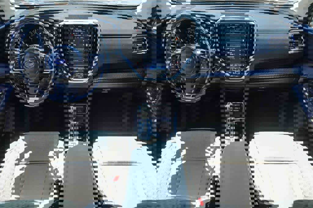 Used 2023 Subaru Ascent Premium w/ Convenience Package image 11