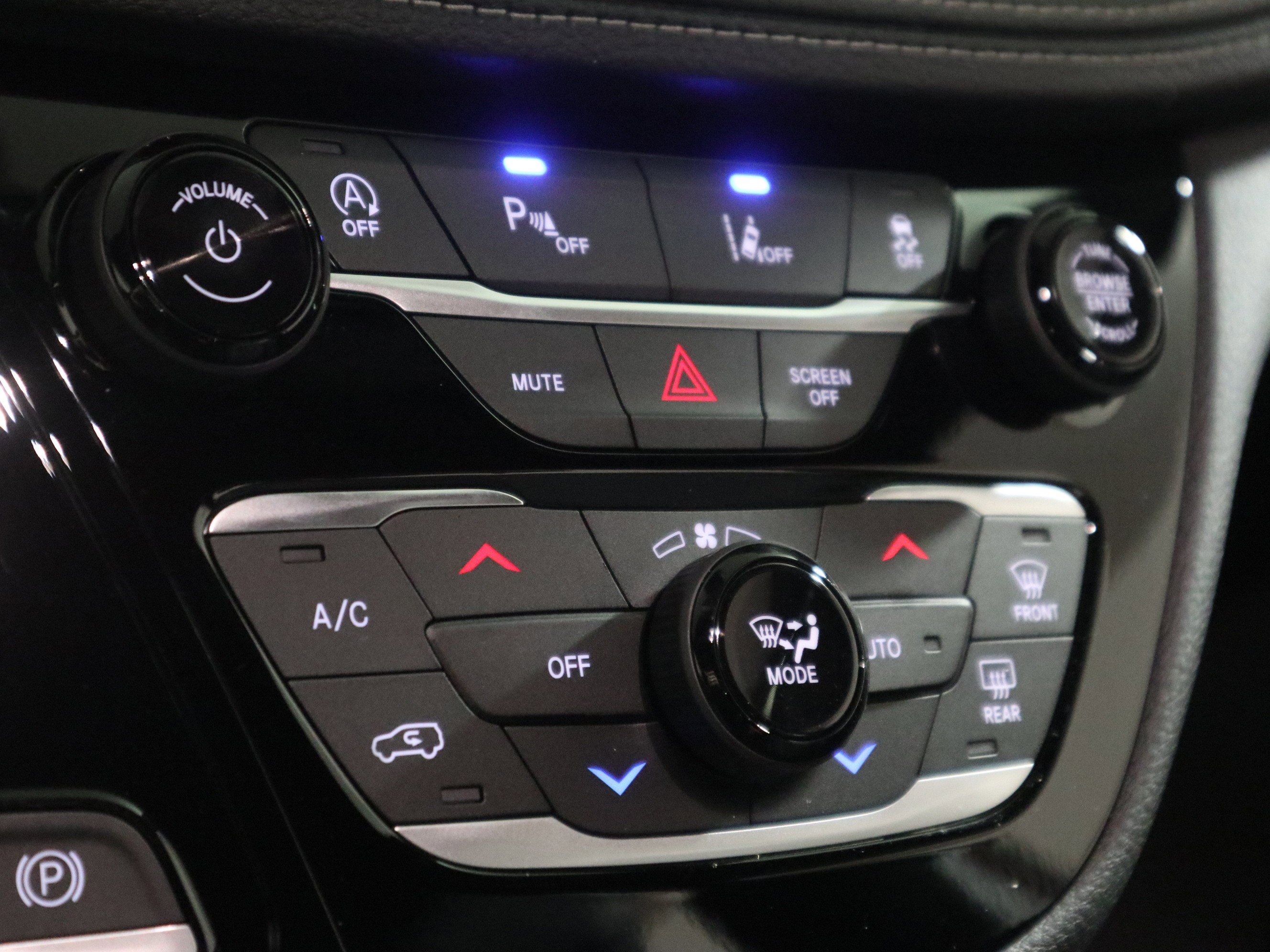 New 2026 Chrysler Pacifica Select image 27