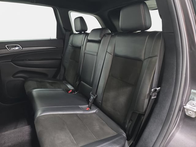 Used 2018 Jeep Grand Cherokee Altitude AWD/4WD image 13